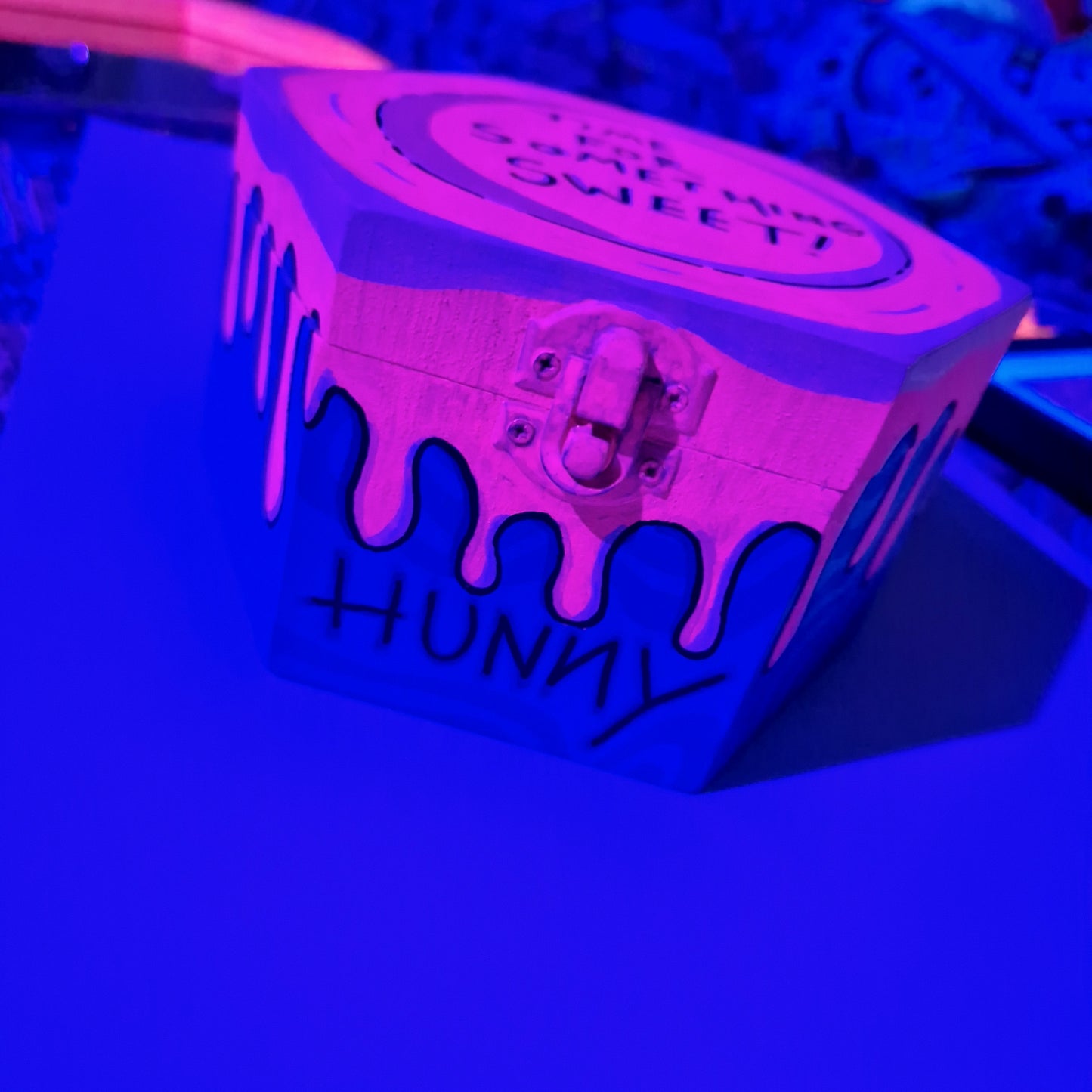 Original Wooden Box 'Hunny Pot' Blooh Collection